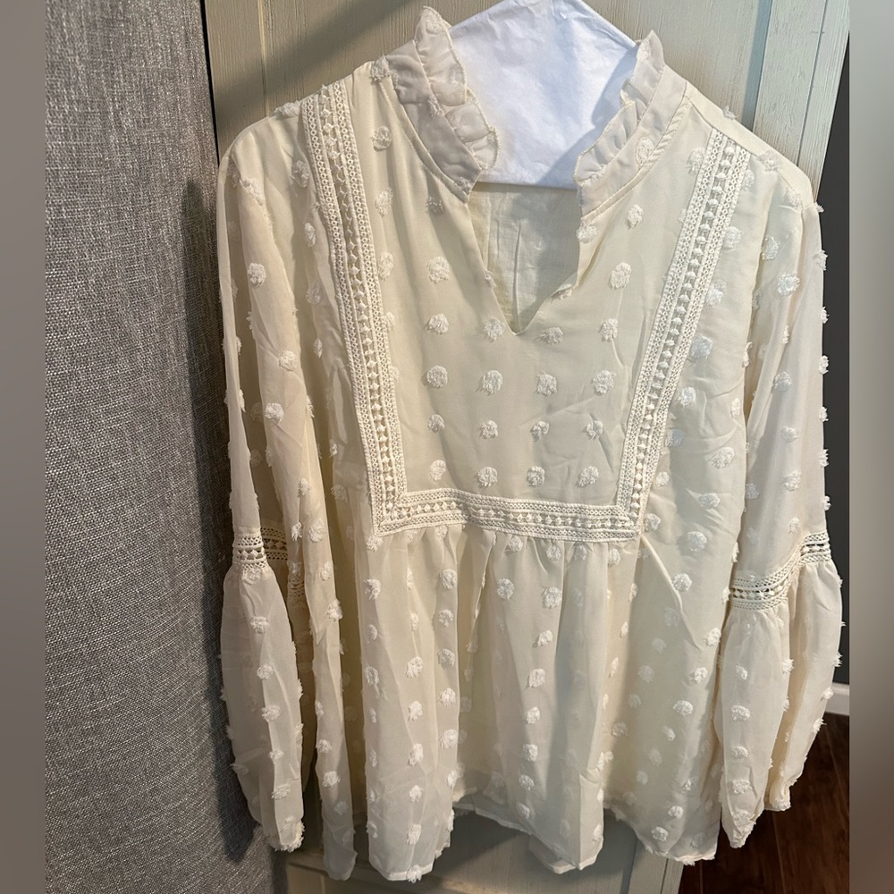 Women’s boutique top